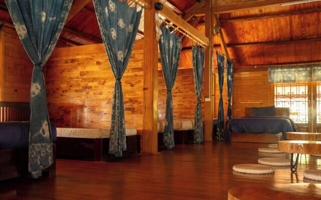 Khen Mong Nature hotel