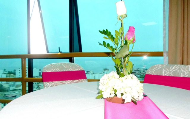 Inkari Suites Hotel