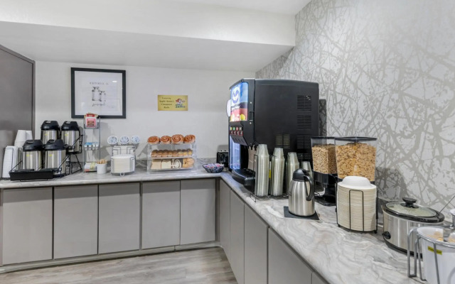 Hillstone Inn Tulare, Ascend Hotel Collection