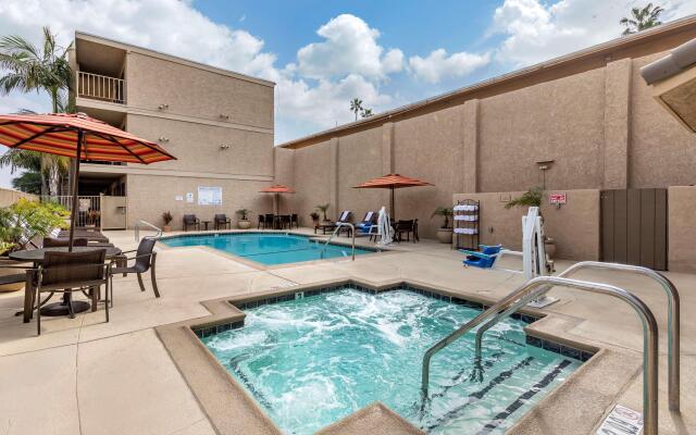 Best Western Plus Anaheim Inn