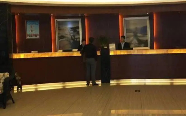 Shenzhen Yuehai Business Hotel