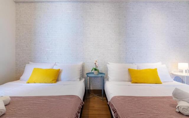 Tropicana 218 X Airlevate Suites