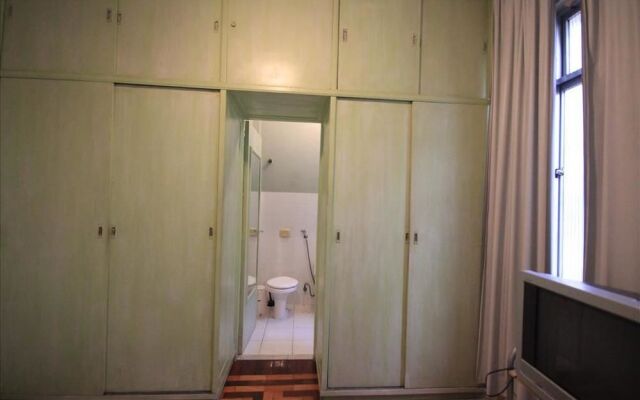 Gohouse - Dutra 102