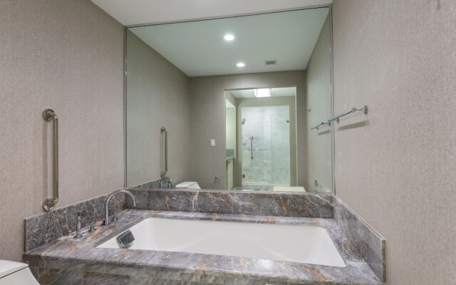 Private Residences at Conrad by Lrmb