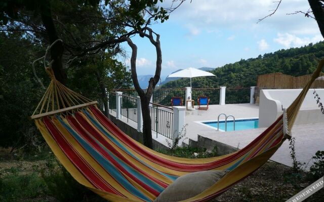 Skopelos Country Villas