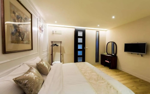 LITHO Hostel