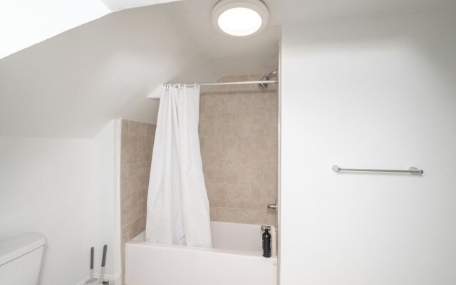 Suites on Main 3