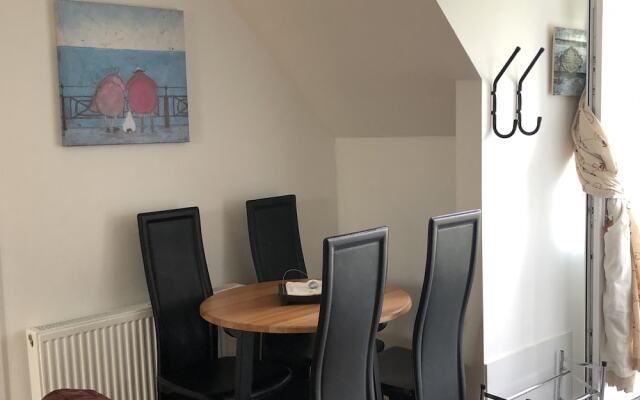 Home From Home Lovely 2 Bed Apartment in Stirling