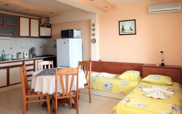 Guest House Fotini 1