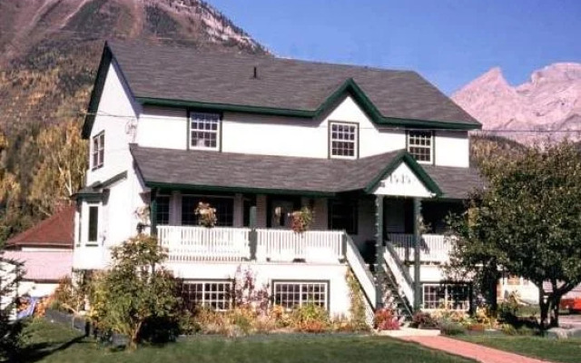 Barbara Lynn's Country Inn