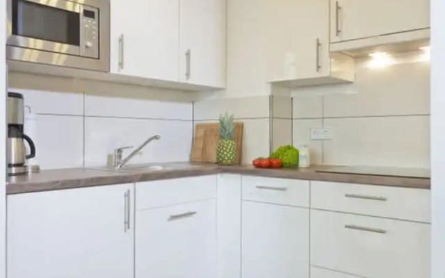 Iderhoff-sweet Modern Retreat