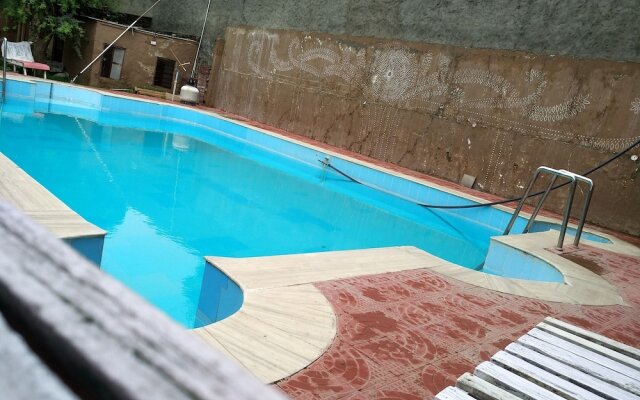 Hotel radhika palace pushkar