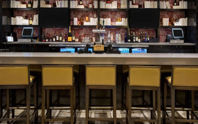 DoubleTree by Hilton Hotel Orlando East - UCF Area