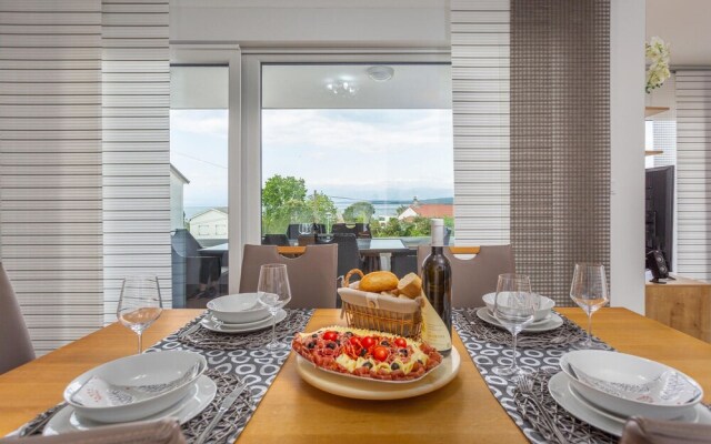 Awesome Apartment in Vantacici With Wifi and 2 Bedrooms
