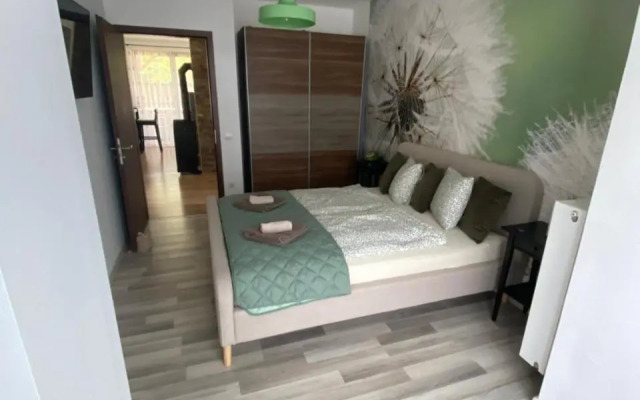 Erkel 19 Apartmanház