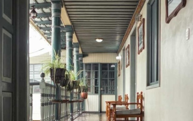 Aleros Hotel Boutique