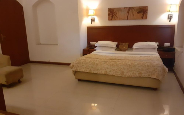 Hotel Palanpur Palace – Guest Rooms – Mount Abu