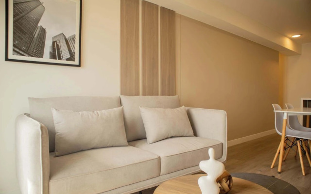 w Trendy 2BR Apartment w Pool in Barranco