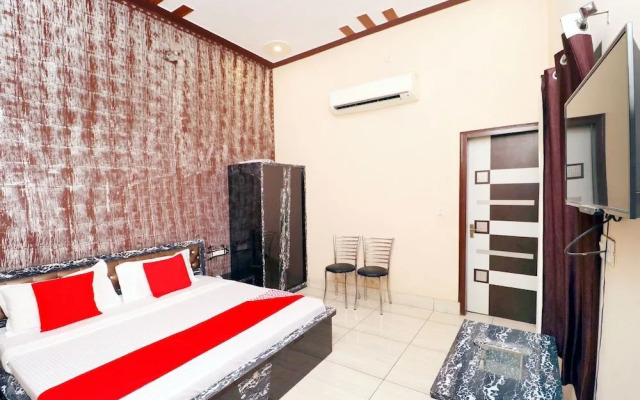 Hotel Pushp Vatika by OYO Rooms