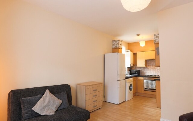 Apartment Harrow 54c