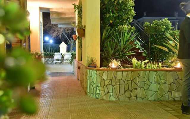 Villa With 4 Bedrooms in Campobello di Licata, With Private Pool, Encl