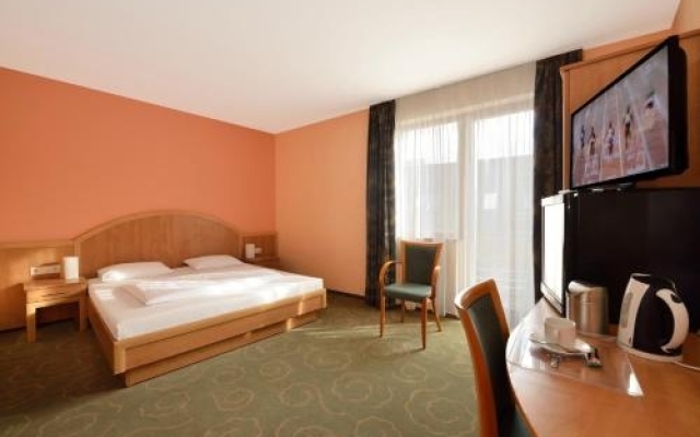 Business Hotel Semiramis