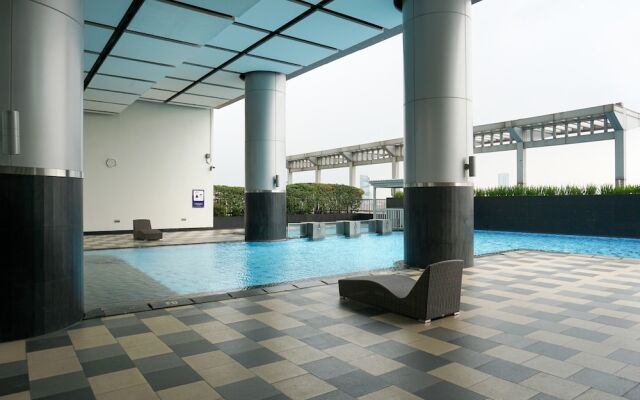 Beautiful Studio at Cosmo Terrace Apartment