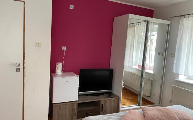 Noclegi Nad Małym Jeziorakiem