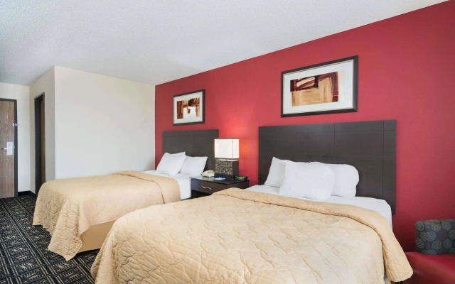 Quality Inn & Suites Mankato East