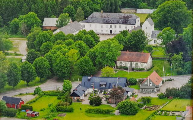 Stora Herrestad Bed & Breakfast