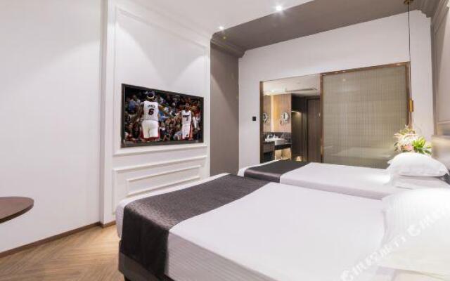 Meilun Jinyue Hotel (Xiamen Railway Station Wenzao Subway Station)