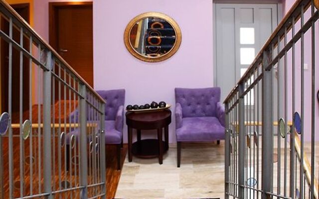Hotel 365