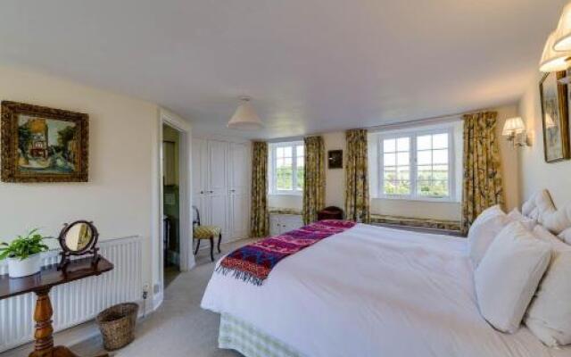 The West Wing at Trevadlock Manor