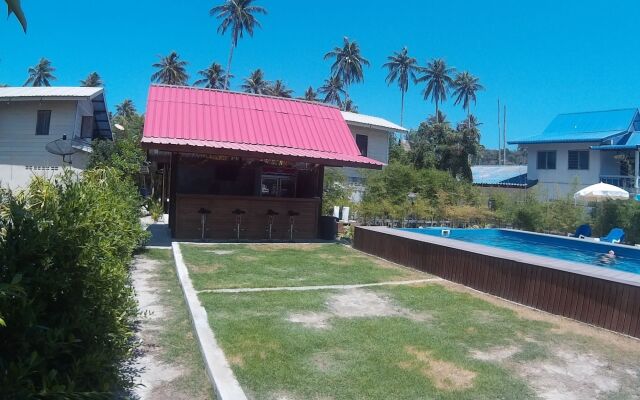 Phi Phi Little Star Resort
