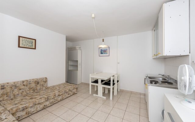 Apartments Lana