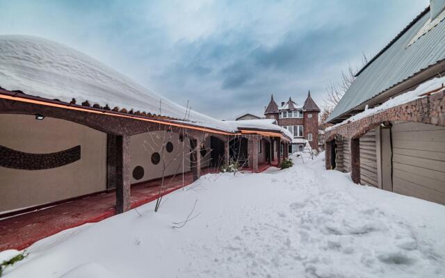 House in the Shchitnikovo 135 block