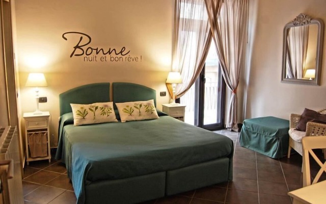 B&B PortAtenea