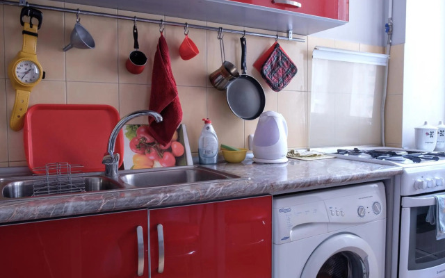 Hanrapetutyan Apartment