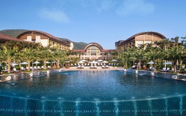 The St. Regis Sanya Yalong Bay Resort