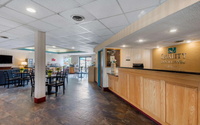 Quality Inn & Suites