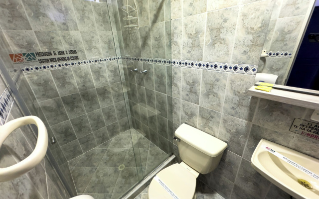 Hotel Macedonia Plaza Medellin