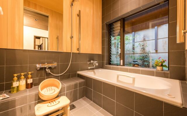 Guesthouse-Hana・Evergreen Hut