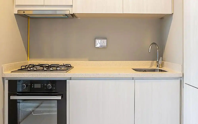 Fascinating 1BR Apt in Zada Tower