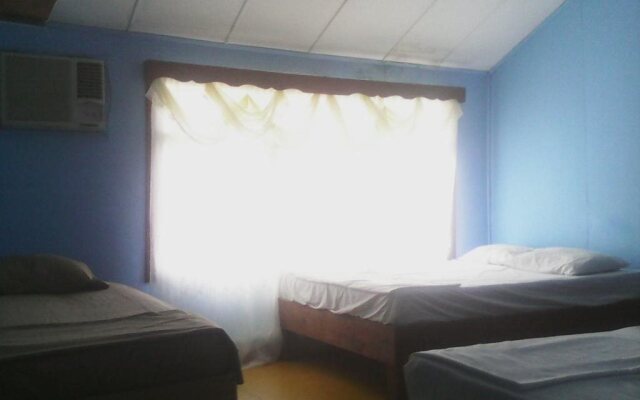 Dora's Hostel