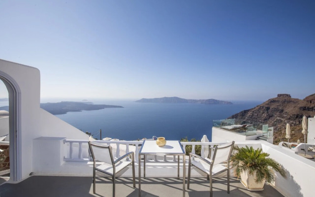 Santorini View Studios-Adults Only