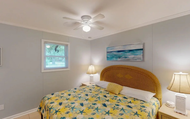 Beachy Sisters A 2 Bedroom Duplex