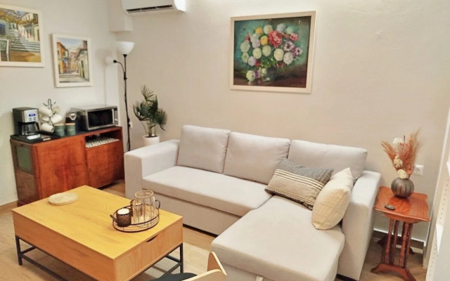 Tsak0ne Apt Near Monastiraki Sights Shops