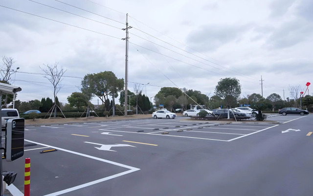 Vienna Shanghai Dishui Lake Lingang New City