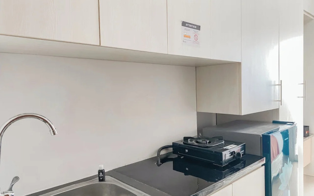 Enjoy and Cozy Living Studio Transpark Juanda Bekasi Timur Apartment