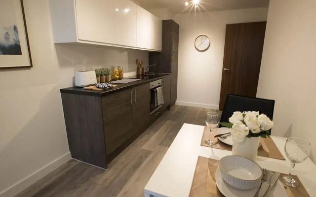 Alluring 1-Bedroom Apartment For Couples In Liverpool